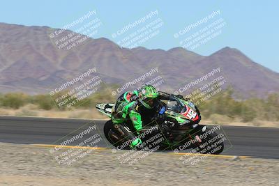 media/Oct-30-2022-CVMA (Sun) [[fb421c3cec]]/Race 12 Supersport Open/